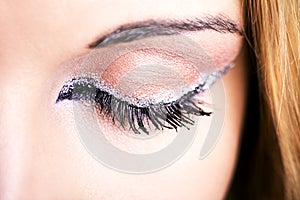 Beautiful Eyes Retro Style Make-up.