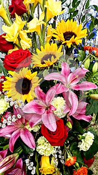 Beautiful Floral Bouquet, Sunflowers, Lillies, Gladiolus, Roses