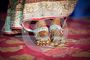 Beautiful foot anklet , Anklet designs, Bridal anklet, Foot jewelry photo
