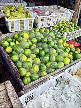 Beautiful and Fresh Lemons enliven the Trade in the Traditional Market photo