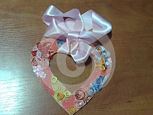 Beautiful handmade origami heart, fayette, pink bow,