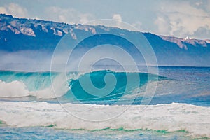 Beautiful Hawaiian Waves on the North Shore