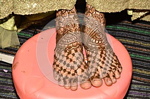 Beautiful Heena Design Woman Foot photo