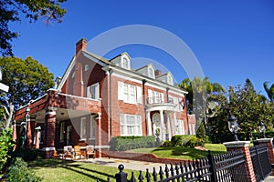 Beautiful Hillsborough bay bayshore waterfront house in Tampa