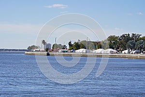 Beautiful Hillsborough bay bayshore waterfront house in Tampa