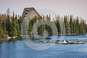 Beautiful house in the woods by the lake!