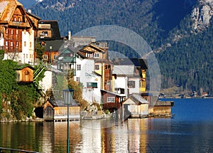 Beautiful houses at the lake in Hallstatt