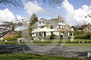 Beautiful houses in a nice neighborhood