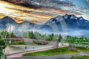 Trzy Korony peak over the river of Dunajec in Sromowce NiÃÂ¼ne in Poland