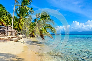 Beautiful lonely beach in caribbean San Blas island, Kuna Yala, Panama. Turquoise tropical Sea, paradise travel destination,