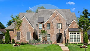 Beautiful Million Dollar Upper Class Suburban Home in Germantown, Tennessee