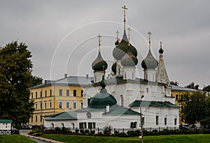 Spasa-on-City Church in Yaroslavl. beautiful old buildings. religion and belief photo