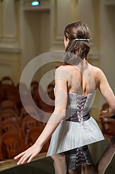 Beautiful opera singer is back in the concert hall photo