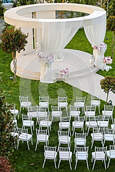 Beautiful outside arrangement for wedding