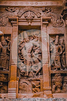 Beautiful Pallava architecture & exclusive sculptures at The Kanchipuram Kailasanathar temple, Oldest temple in Kanchipuram