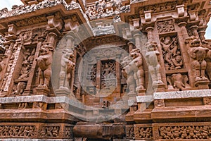 Beautiful Pallava architecture & exclusive sculptures at The Kanchipuram Kailasanathar temple, Oldest temple in Kanchipuram