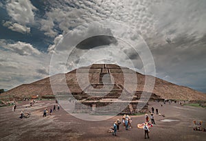 Beautiful panorama of San Juan Teotihuacan de Arista full of tourists