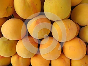 Beautiful peaches of nice color and delicious flavor photo