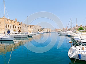 Beautiful port in the city of Isla. Malta