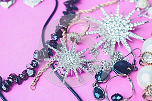 Beautiful precious shiny jewelery trendy glamorous jewelry set, necklace, earrings, rings, chains, brooches with pearls