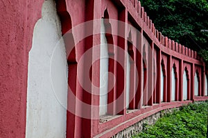 Beautiful Red And White Classic Wall Compound