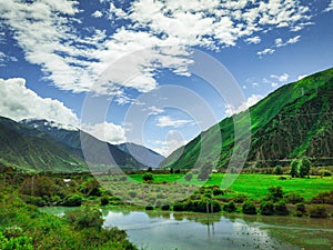 Beautiful G318 landscape highway, Linzhi, China.