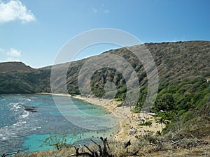 Beautiful scenery of a  mountainous seashore in Hawaii