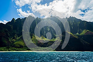 Beautiful scenery of rocky cliffs on Napali Coast, Kauai, Hawaii on a sunny day