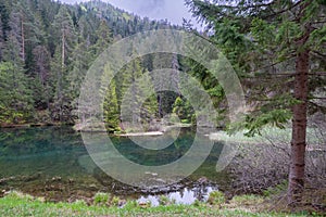 Krásna scenéria jazera Blajzloch, Slovensko