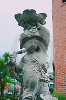 Beautiful Sculpture Cubic's statue