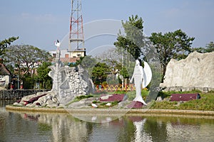 Beautiful  sculptures  in the middle  of the pond in Rajshahi  zia shihu park photo