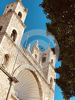 A beautiful seashell shaped church in the center of MÃÂ©rida - MEXICO photo