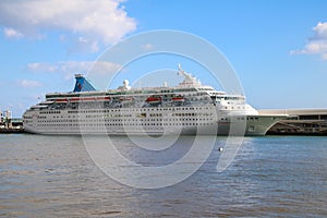 Beautiful Ships and Cruise Liners