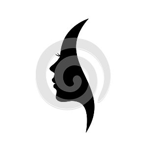 Beautiful silhouette hair girl, salon logo â€“ vector