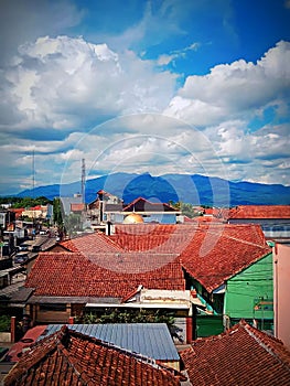 Beautiful sky accompanied by clouds