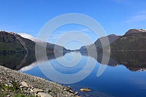 A beautiful spring day at Horningsdalsvatnet in Sogn og Fjordane.