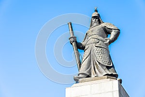 Beautiful Statue Admiral Yi Sun Shin