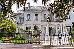 Beautiful streets and homes in downtown Savannah, Georgia, USA