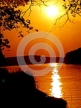 A beautiful sunset on Ft Gibson lake