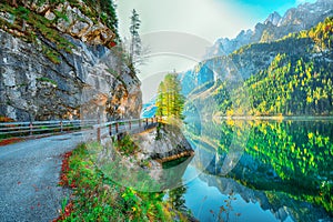 Beautiful view of idyllic colorful autumn scenery in Gosausee la