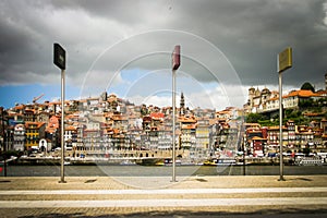 Beautiful view of Rio Douroo in Oporto, Portugal