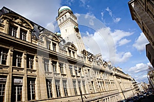 Krásný z univerzita v paříž 