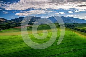 Krásný výhled na Západní Tatry na Slovensku. vrchol Baranec na pozadí