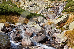Krásny vodopád na turistickej trase Vysokých Tatier