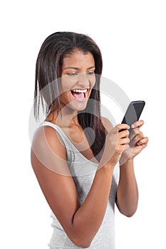 Krásná žena šťastný její chytrý telefon 