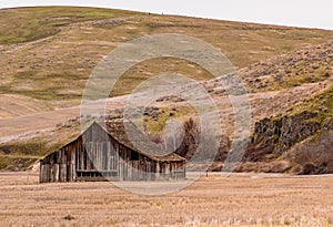 Beautifully Weathered Old Barn Near Dufur, Oregon