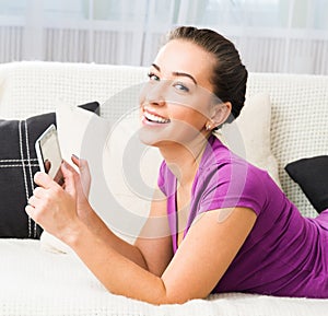 Beauty girl with tablet pc