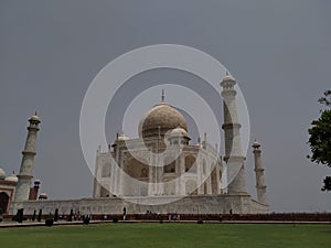 Beauty of the Taj Mahal