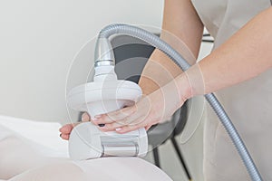 The beauty technique of Endermology with device