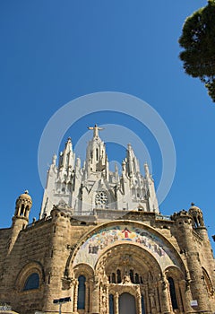 The beauty of the Temple of the Sacred Heart in Barcelona